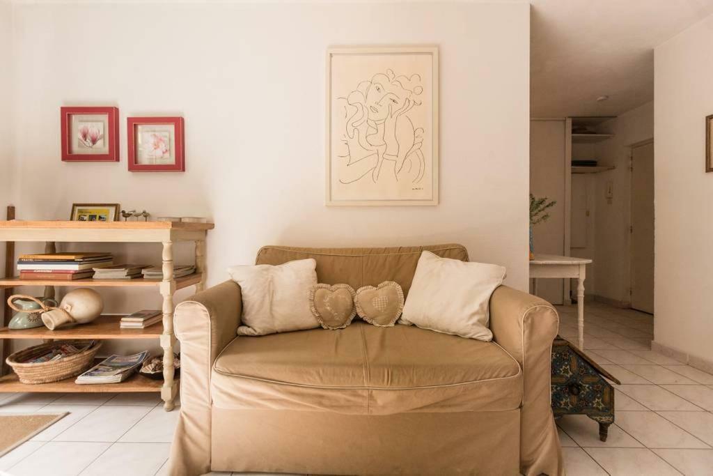 Villa Soraya , Quiet Location With Big Garden Near Beach And Old Town Of Nicea Zewnętrze zdjęcie